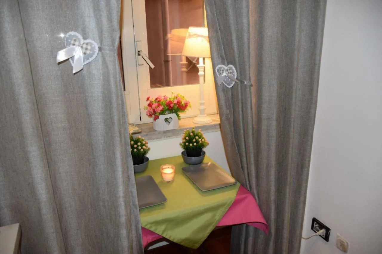 Toledo Suite Apartment Naples Italy