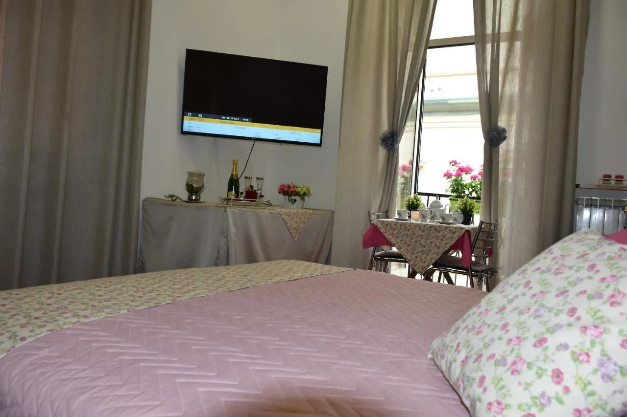 Toledo Suite Apartment Naples 0*,